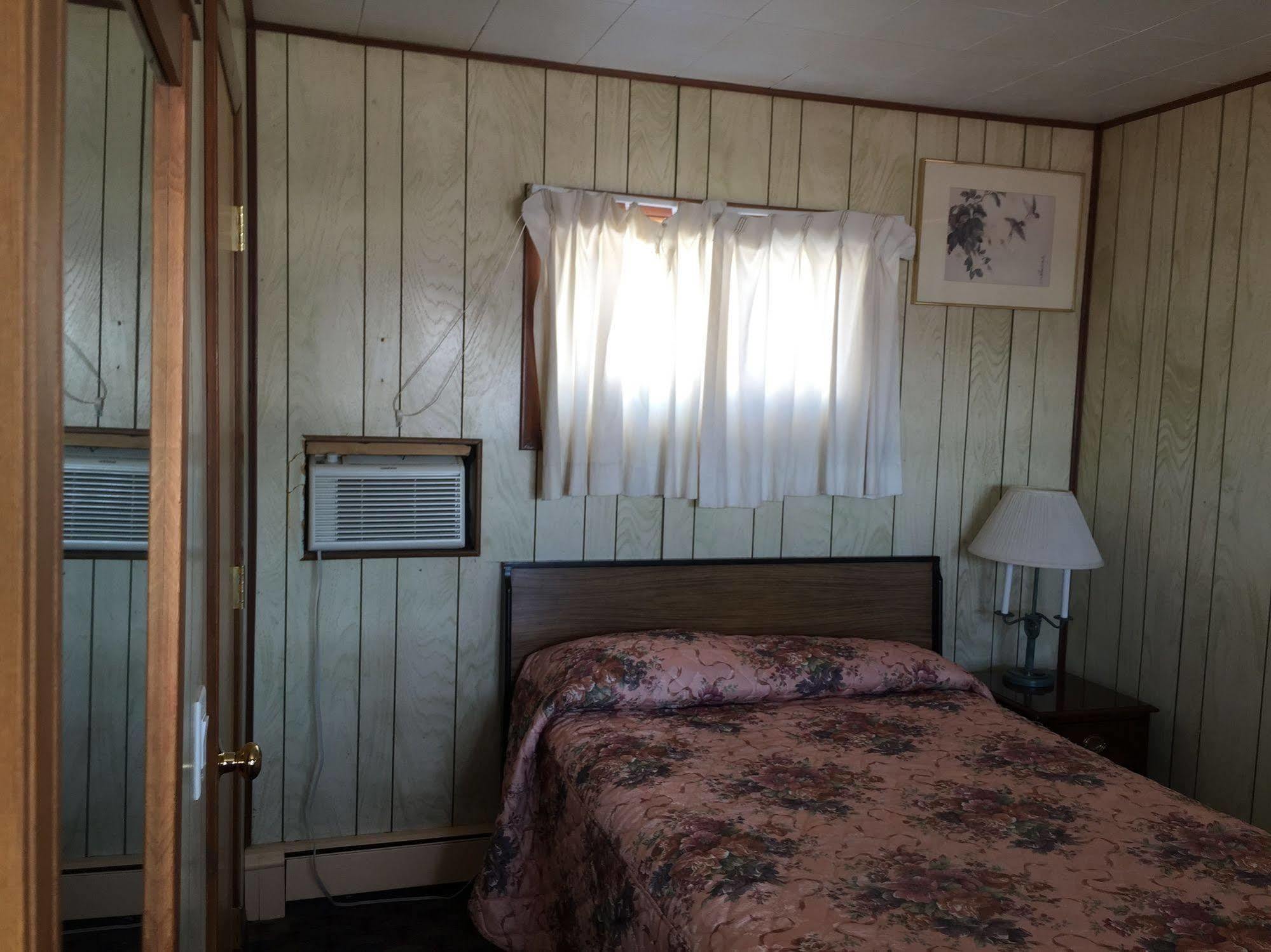 Sunset Motel Lake Bluff Exterior photo